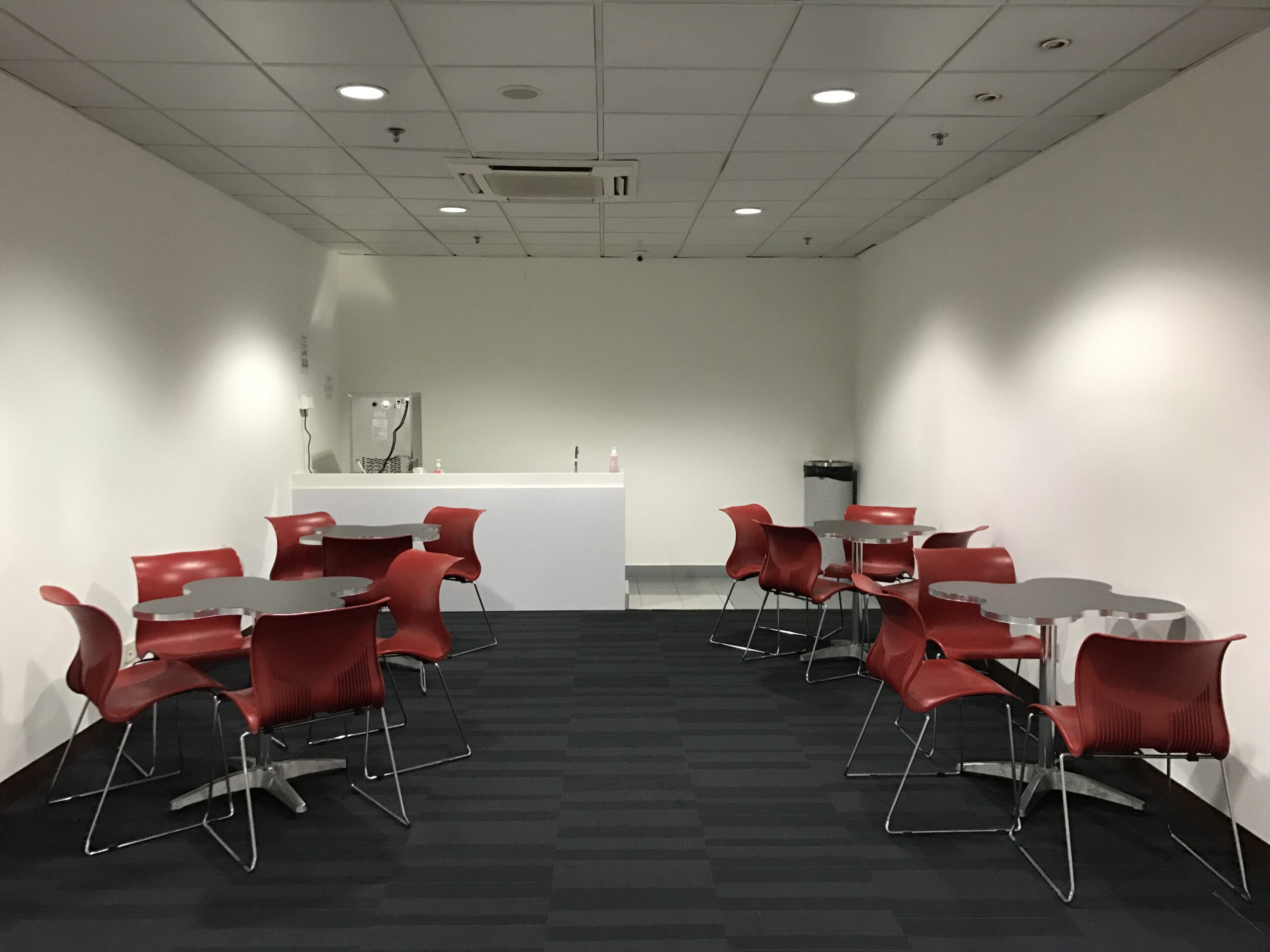 Inno-Centre-Common-Discussion-Area